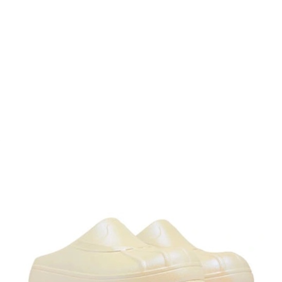 Sorel Caribou™ Clog- Beige - Picture 3 of 10